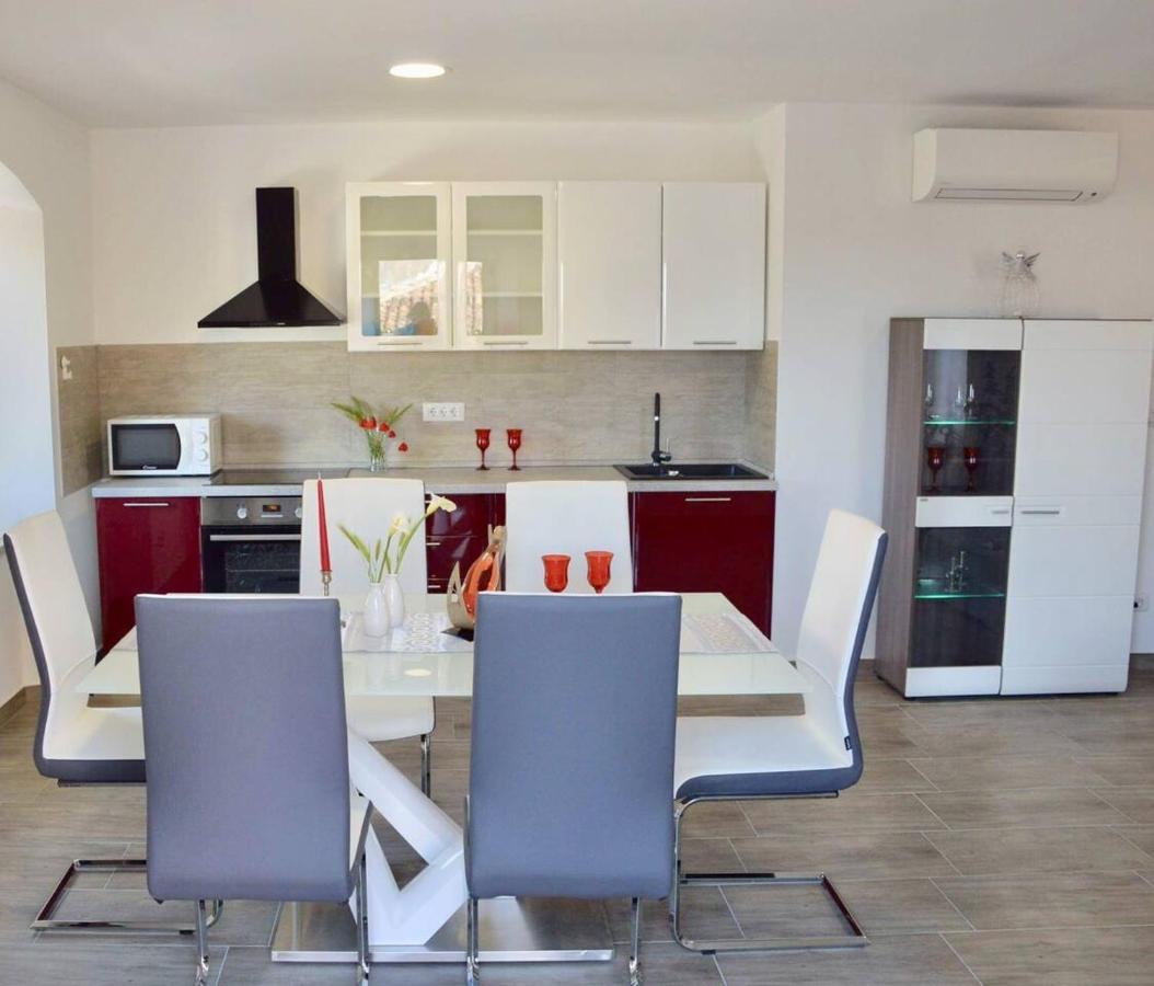 Old Town Apartment Popovic Vrsar Buitenkant foto